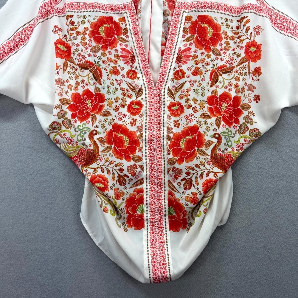 Rose & Olive Tunic Top Women's Medium White Floral Dolman Sleeve Double V-Neck - Picture 3 of 11